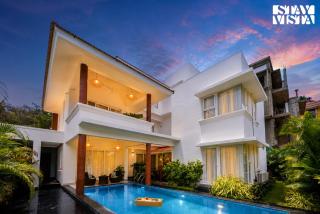 StayVista at Villa Luxo with Pool & BBQ - 0