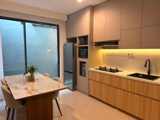 Casa Laviola - 2BR near BSD City - 7