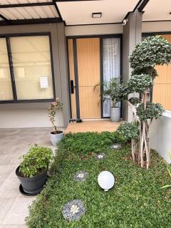 Casa Laviola - 2BR near BSD City - 9