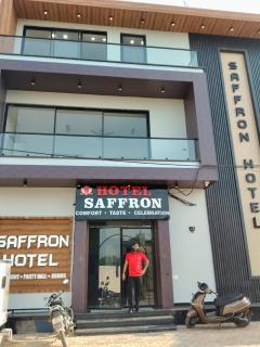 Saffron Hotel & Restorant - 6