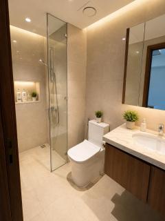 Executive 2BR at SwanBay Natural Island View - 8