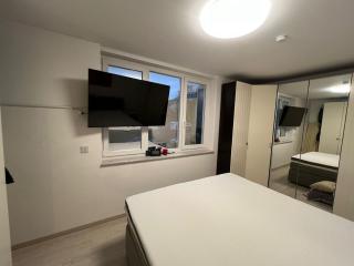 Tommel Apartments FEWO 1 Doppelbett Bad Wohnzimmer Küche 56 qm, Terrasse 20 qm - 4