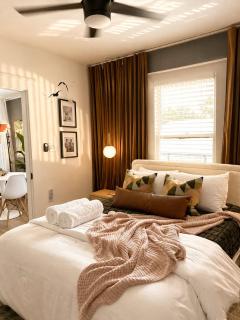 Coastal Loft Retreat near Downtown & Beach - 6