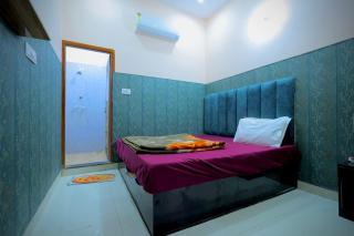 The Retreat - Best Property In Mussoorie #Luxury Rooms #Parking #Budget Friendly #Couple Friendly - 2