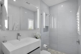Sophisticated 3BR Oceanfront Home with Loft - 4