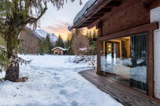 Chalet Les Praz - 280sqm - Sauna Cinema Fitness - 5 Bedrooms in Heart of Les Praz - By Cozee Rentals - 8