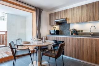 Le Freney - New Apartment in Town Center & Free parking - By Cozee Rentals - 5