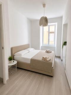 Luxury apartment + garage - 0