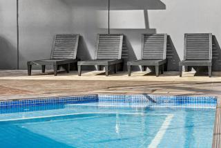 Bridge Views - Sleeps 8 - CBD - Pool, Gym & Parking - 1