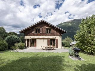 Chalet Tannuaz - 4 Bedrooms - Quiet area - By Cozee Rentals - 0