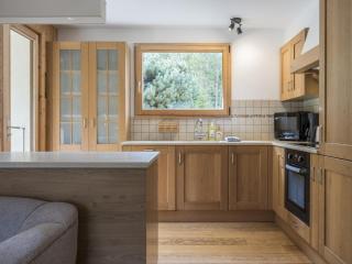 Chalet Tannuaz - 4 Bedrooms - Quiet area - By Cozee Rentals - 3