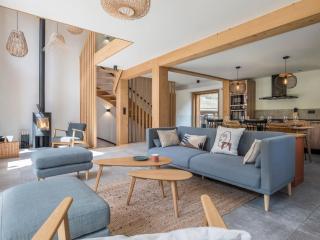 Chalet Marshall - Private Sauna - BBQ - 6 Minutes from Chamonix - By Cozee Rentals - 9