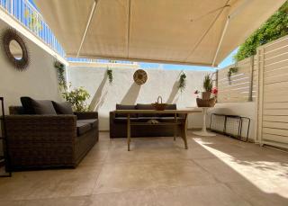 Family & Friends 4-Bedroom beach break! - 8