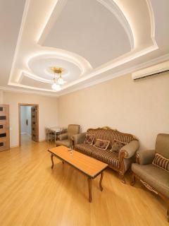 Cozy Flat in a Great Location - 9