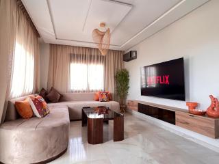 Bohemian haven Warm woods in Agadir - 1