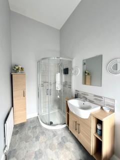 Dympna's City Centre apartment, Armagh - 2