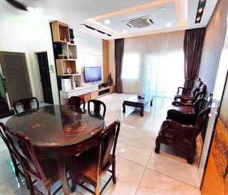 Sekinchan Luxury Sea and Paddy View Penthouse Panoramic Views Swimming Pool 21 Pax - 4