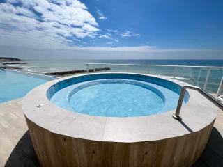 Grand Bay Luxury, Departamento familiar con vista al Mar - 2