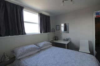 Kingswood Guest House - 2