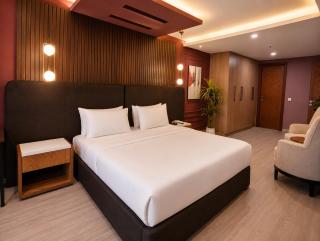Alvis Suite Luxury Two Bedroom Apartment - Goldcrest Alfatah Mall Lahore - 0