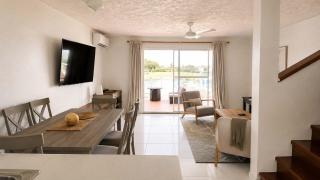 Waterfront Villa, jolly Beach Walk, Island Concierge - 4