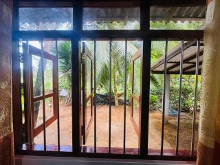 DUMI Homestay - 8