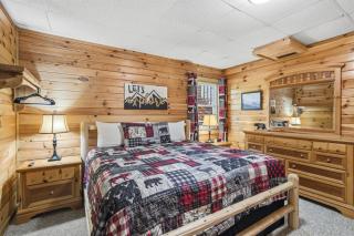 Smoky Mtn Large Private Douglas Lake Lodge- 12 acres- Sevierville - 5