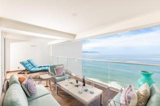 Luxury 2-Bedroom Beachfront Oasis – Two Balconies to Soak in the Views - 0