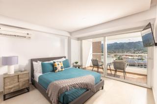 Luxury 2-Bedroom Beachfront Oasis – Two Balconies to Soak in the Views - 8