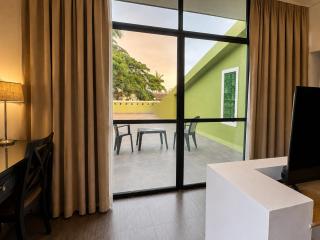 Dez Boutique Stays - 2