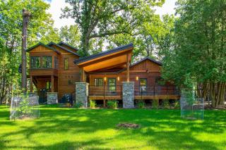 Short Drive to Itasca State Park - Waterfront Home - 7