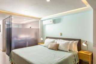 Beautiful Oceanfront Suite by Moikka Rentals - 7
