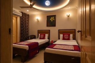 Hotel Euro STARR By Bellamount Near Delhi Airport - 2