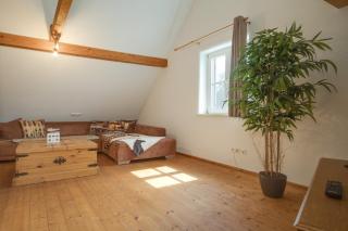 Ferienwohnung mit Giebelzimmer - 8