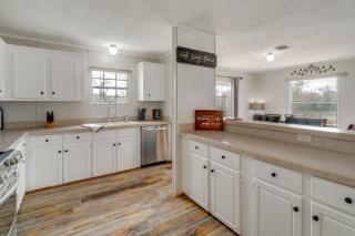 Lake Conroe Waterfront Home w Boat Ramp - 1