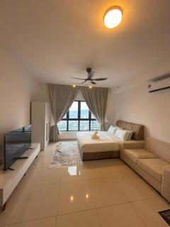Hills View Comfy Studio 5 Min to LRT - Astrum - 0
