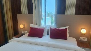 Hotel! BHAGIRATHIPALACE- BR Palace- Sea View Hotel- Near Beach And Temple PURI - 1