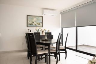Residencia Espaciosa con Alberca y Aire Acondicionado en El Refugio - 5
