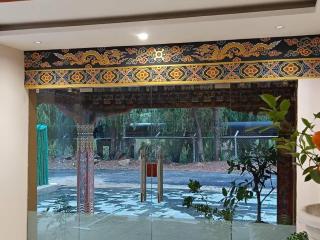 Lotus Hotel - 9