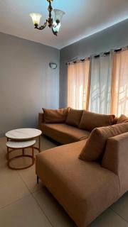 Secure gated estate Town House in WoodLands - 9