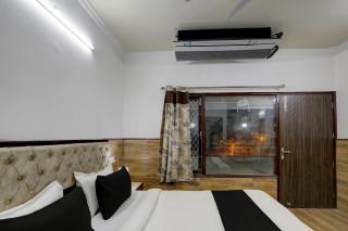 Super Hotel O POONAM VILLA - 5