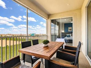 Luxury 3BR Vacay with 2 clubhouses & Waterpark - 3