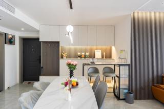 Sunny Abode-Bund landscape high-rise residential buildings 3-bedroom, 2-bathroom residence - 8