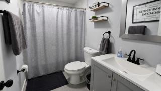 BlueHaven Suite 01 Monthly Room Near Yale & HVN - 7