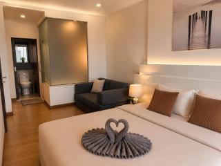 The Astra Suites Condo - 8