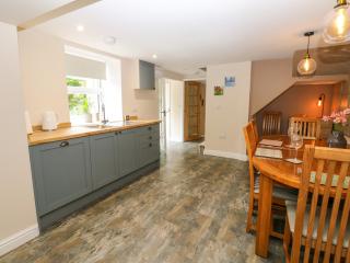 Woody Bank - 4