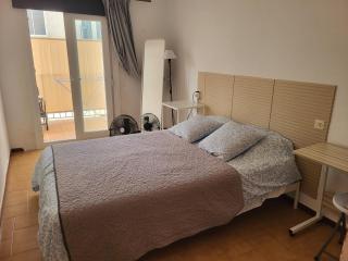 Apartamento Victoria, 300 m de la playa y de parking publico en la playa,100 m centro - 1