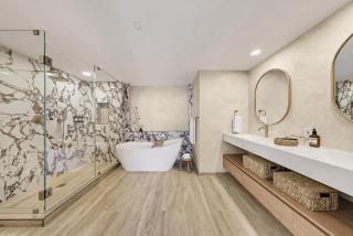 Water View 48th Floor - 2B2B - FREE Parking -Pool - 7