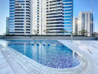Vacationer Holiday Homes l Bright Studio l Burj Khalifa View l Business Bay - Dubai - 9