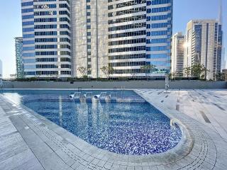 Vacationer Holiday Homes l Bright Studio l Burj Khalifa View l Business Bay - Dubai - 8